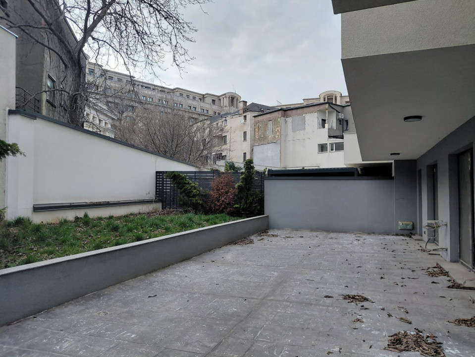 Apartement 4 camere cu terasa Piata Unirii