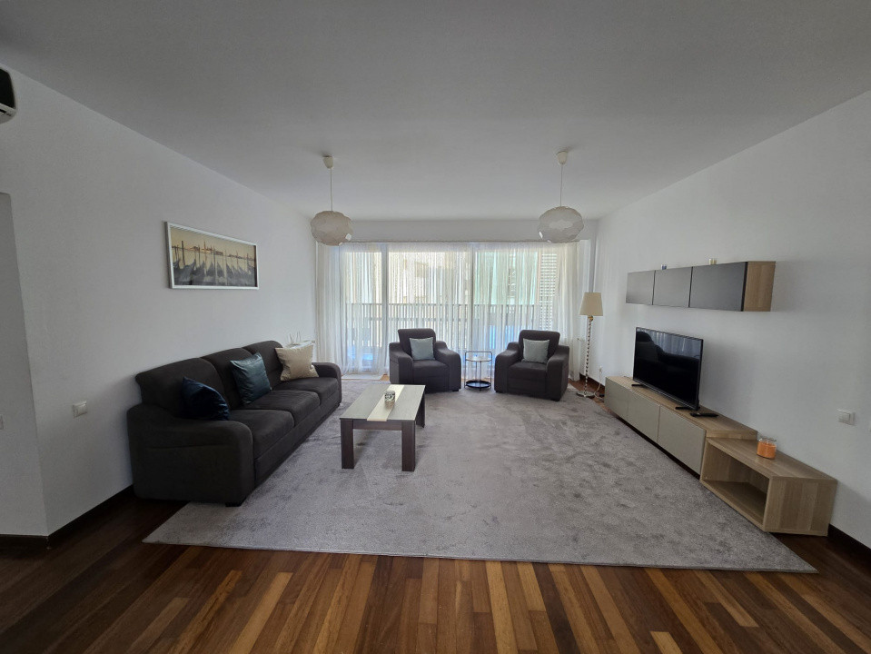 Închiriere apartament de 5 camere de lux în zona Herăstrău