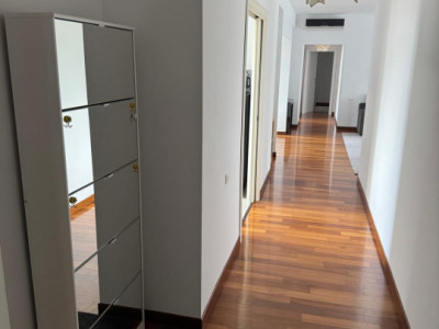 Închiriere apartament de 5 camere de lux în zona Herăstrău