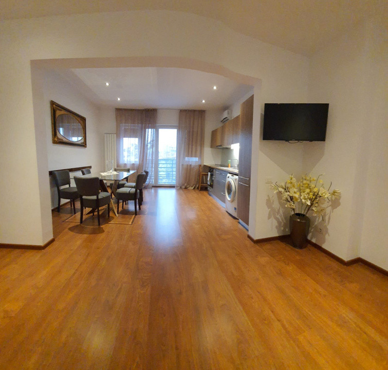 Apartament 3 camere Piața Romană