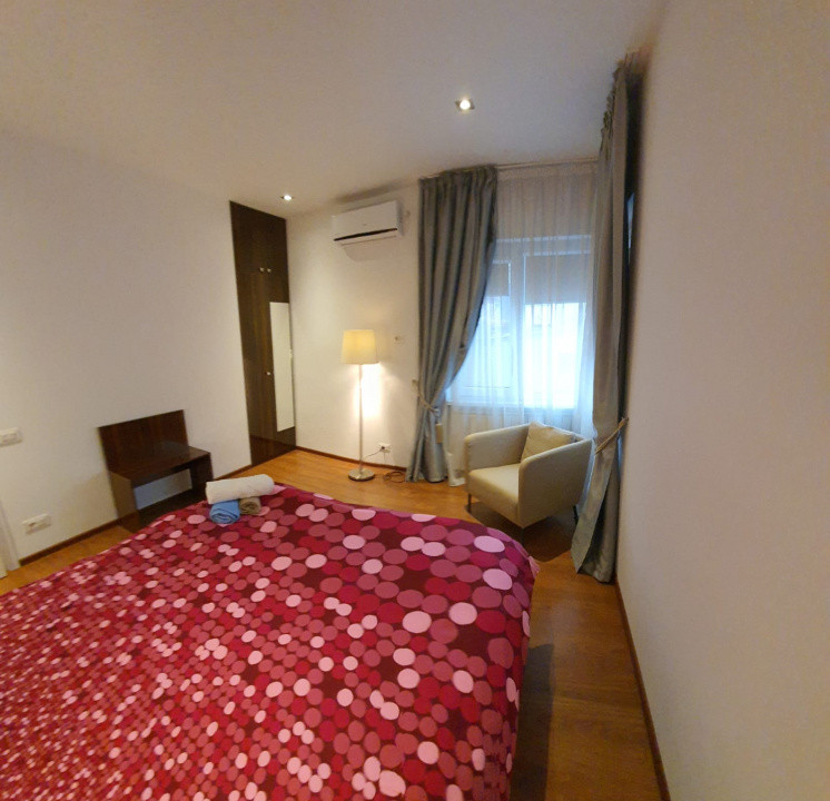 Apartament 3 camere Piața Romană