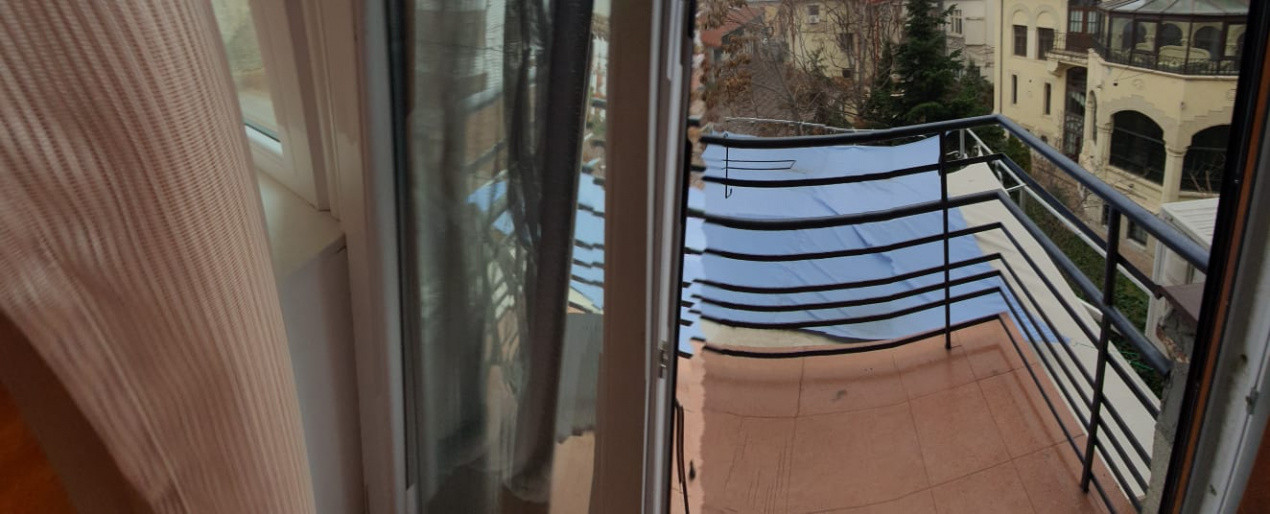 Apartament 3 camere Piața Romană