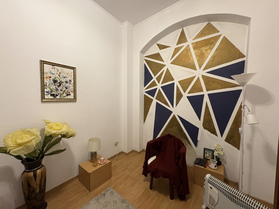 Apartament de vânzare cu 2 camere în zona Dacia 