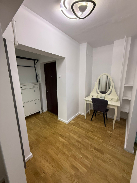 apartament de inchiriat cu 2 camere in zona  Tei 