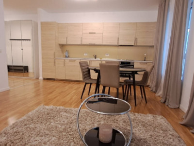 Inchiriere apartament 3 camere + parcare + sala de fitness incluse in pret