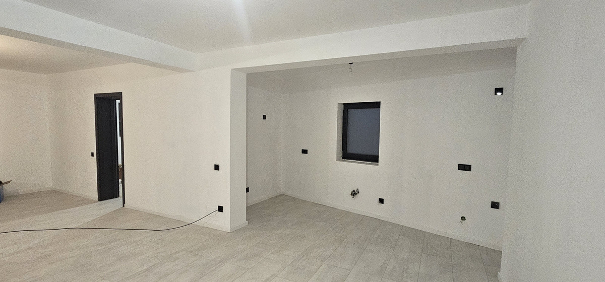 Casa noua Parc Tineretului -Metrou Brancoveanu