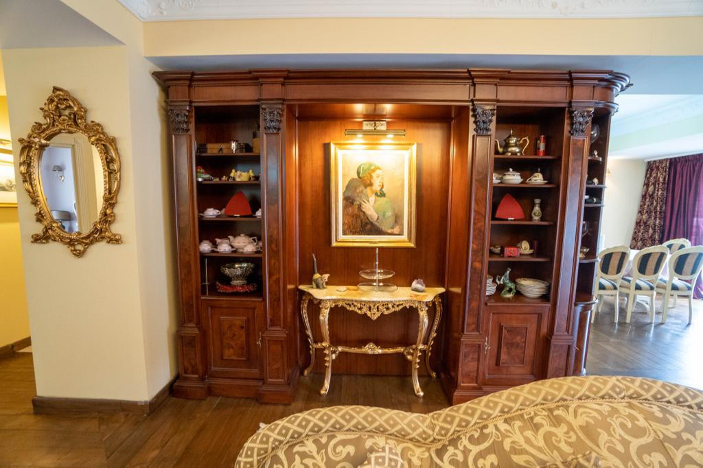 Apartament 3 camere Predeal partie