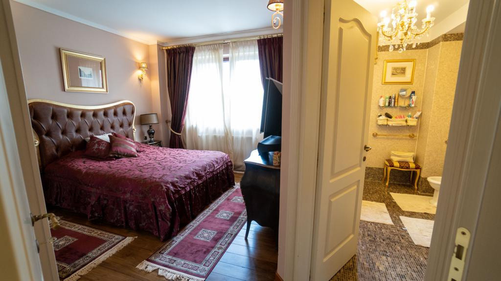 Apartament 3 camere Predeal partie