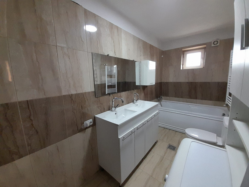 Apartament 4 camere, 115 mp – Pipera