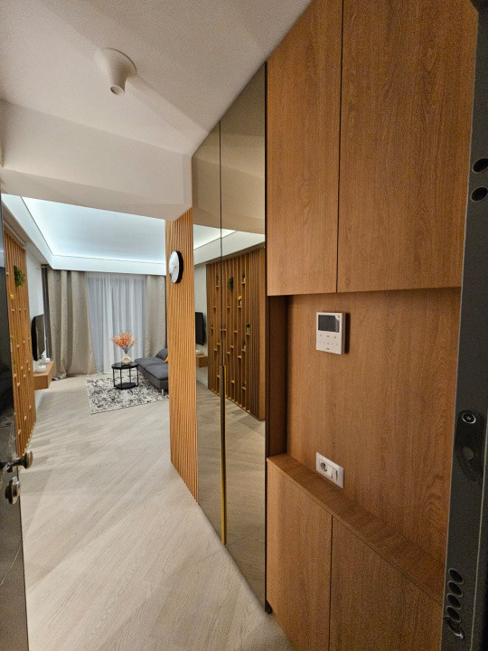 Studio modern, prima închiriere, Cortina North – Pipera