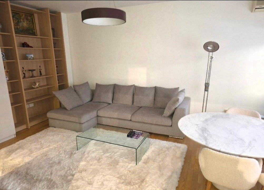 apartament decomandat de inchiriat cu 3 camere  in Primaverii