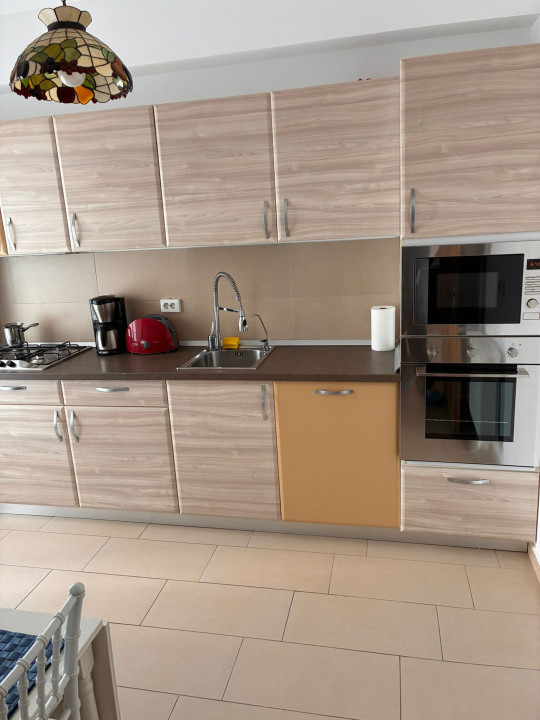 apartament decomandat de inchiriat cu 3 camere  in Dorobanti 