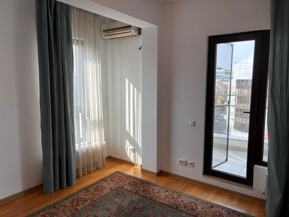 apartament decomandat de inchiriat cu 3 camere  in Dorobanti 