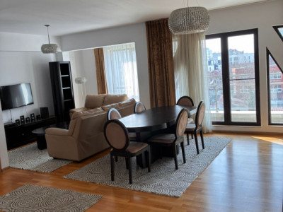 apartament decomandat de inchiriat cu 3 camere  in Dorobanti 