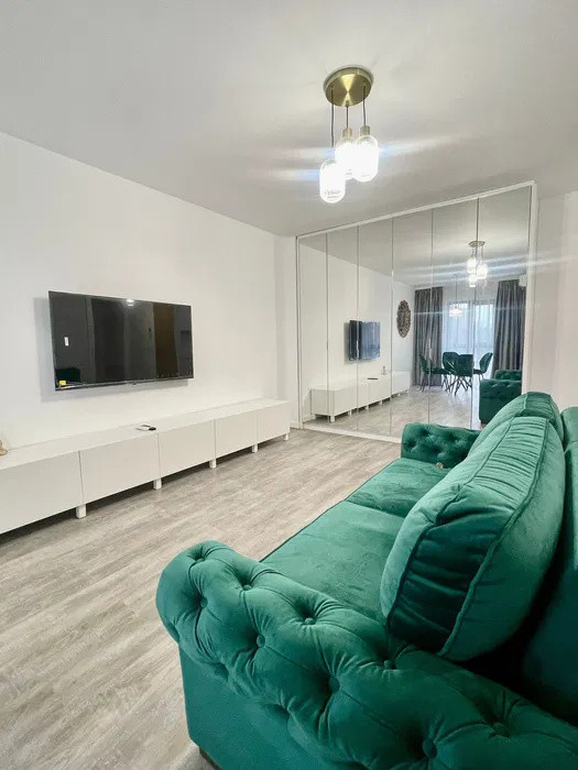 apartament de inchiriat cu 2 cam in complexul Parcului 20