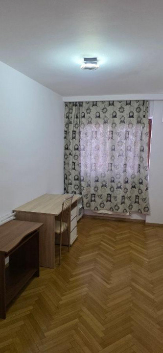 Apartament  de inchiriat cu 4 camere  in Dorobanti 