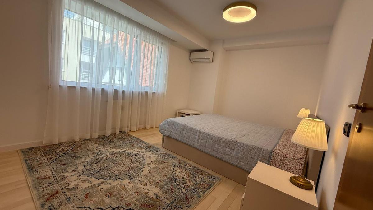 Inchiriere Apartament 3 camere Aviatorilor | Zona premium 