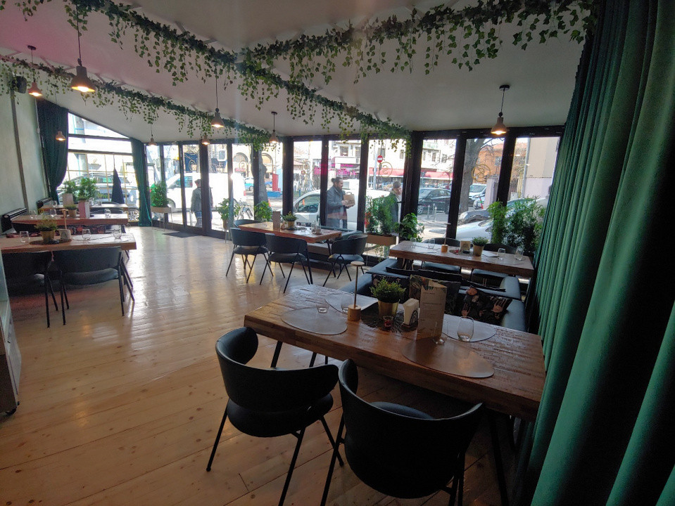 Spațiu comercial PREMIUM | Eminescu – Dacia | Afacere la cheie disponibilă