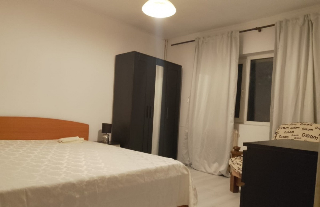 Apartament 3 camere zona Alba Iulia , bloc reabilitat