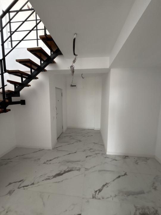 Penthouse City Park Mall | Terasă 40 mp & 2 Locuri de Parcare