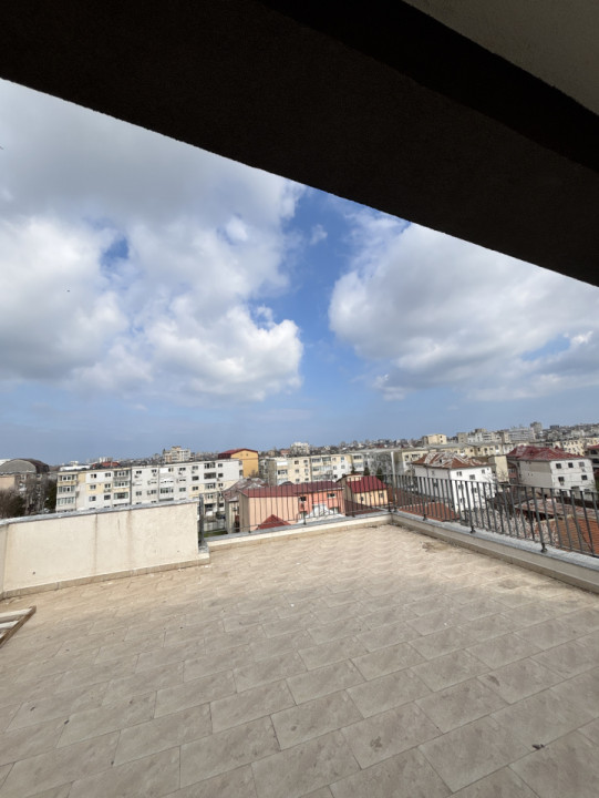 Penthouse City Park Mall | Terasă 40 mp & 2 Locuri de Parcare