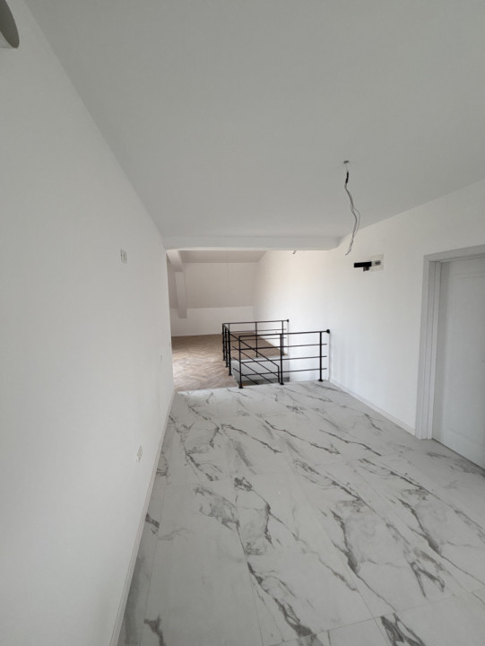 Penthouse City Park Mall | Terasă 40 mp & 2 Locuri de Parcare