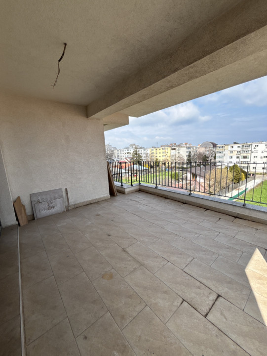 Penthouse City Park Mall | Terasă 40 mp & 2 Locuri de Parcare