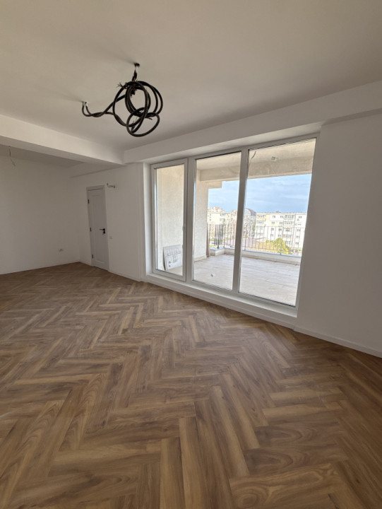 Penthouse City Park Mall | Terasă 40 mp & 2 Locuri de Parcare