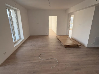 Apartament 3 camere OMV Pipera