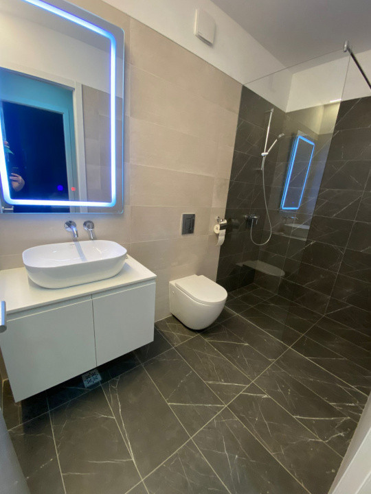 apartament de inchiriat cu 2 camere in Win Herastrau 