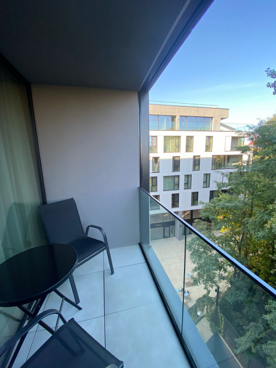 apartament de inchiriat cu 2 camere in Win Herastrau 