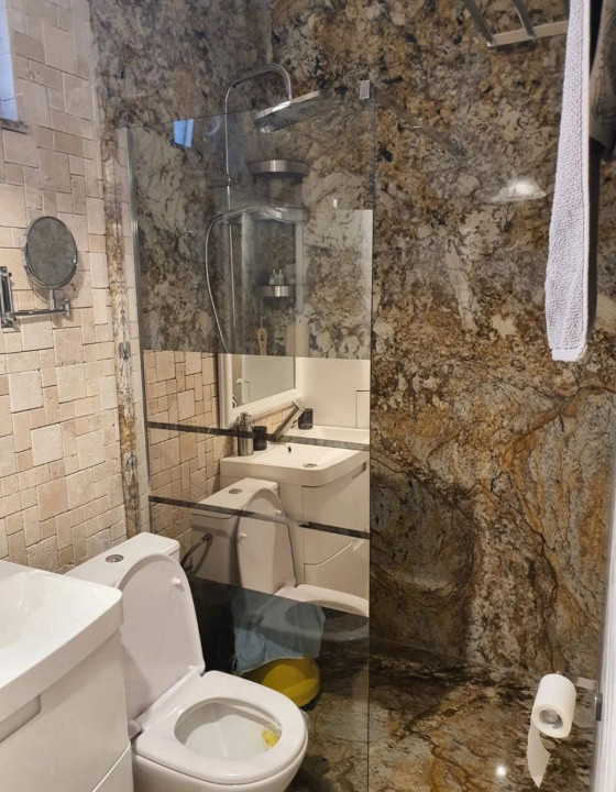 Casă de închiriat în zona Pantelimon cu 3 camere 