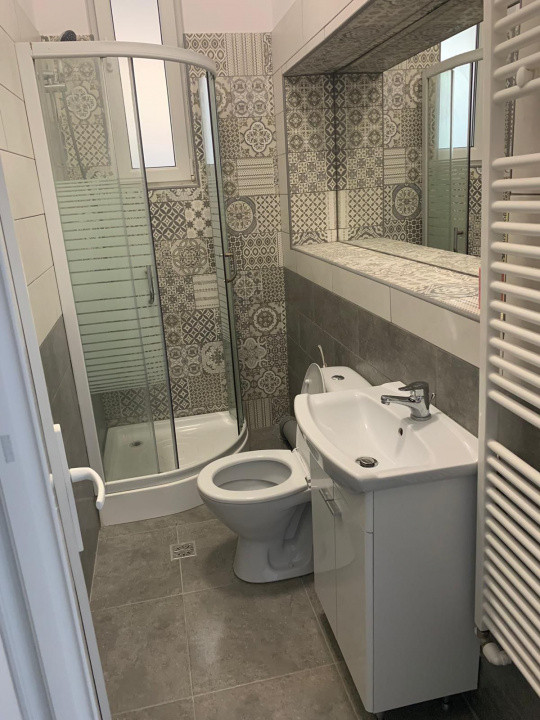 Vilă interbelică 9 camere | Vasile Lascăr - Eminescu | renovată