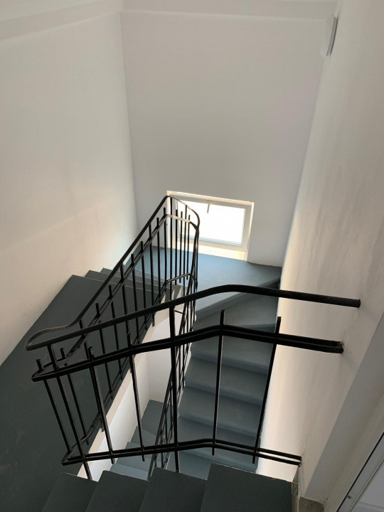 Vilă interbelică 9 camere | Vasile Lascăr - Eminescu | renovată