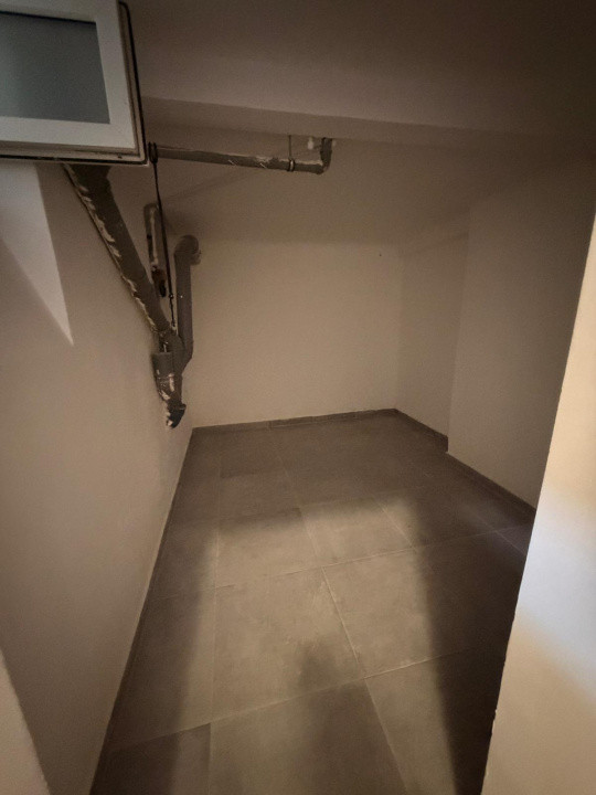 Vilă interbelică 9 camere | Vasile Lascăr - Eminescu | renovată