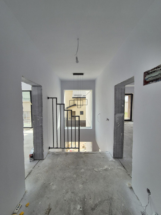 Vila 4 camere Tunari de vanzare