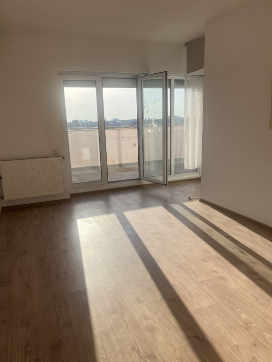 Apartament 2 camere 50 mp, terasa 30 mp, centrala, parc, metrou, zona Titan