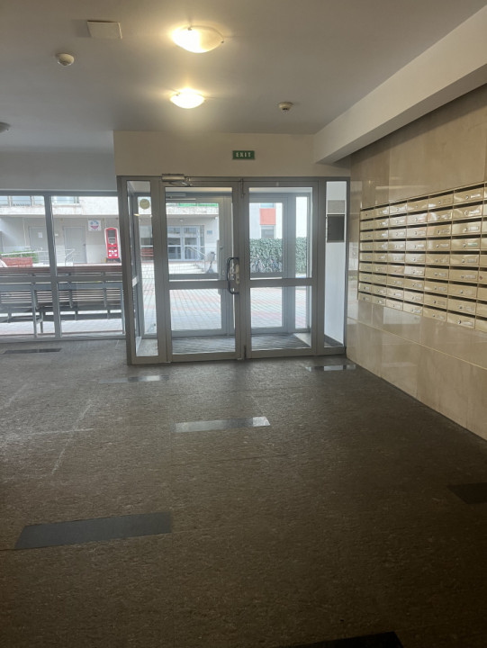 Apartament 2 camere 50 mp, terasa 30 mp, centrala, parc, metrou, zona Titan