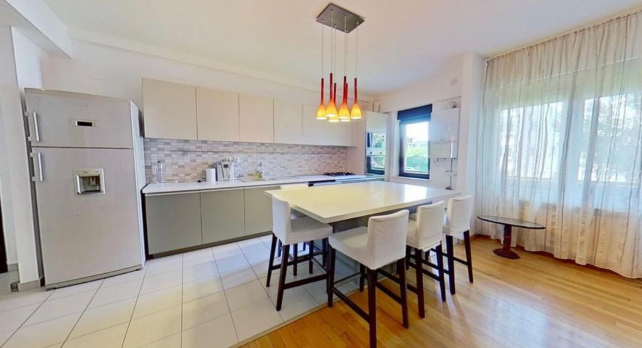 Apartament premium 3 camere, complet mobilat, zona Iancu Nicolae 