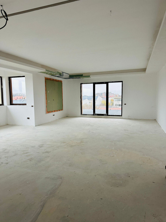 Penthouse Pipera Matei Millo langa padure