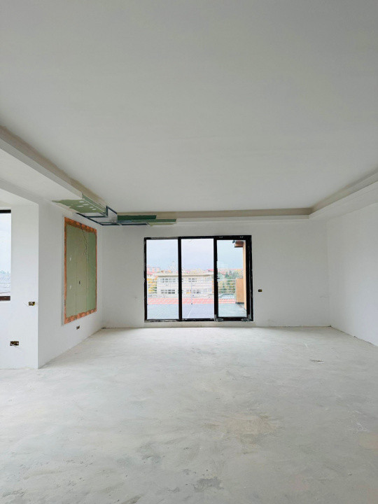 Penthouse Pipera Matei Millo langa padure