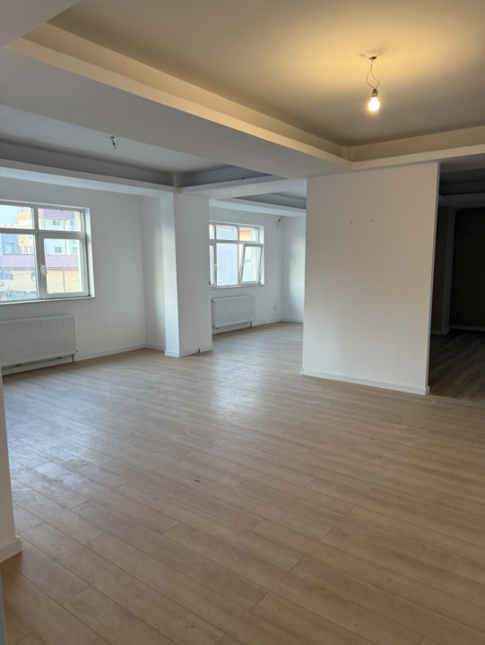Spatiu Comercial | Mihai Bravu | Deschidere la strada | 50 m de metrou