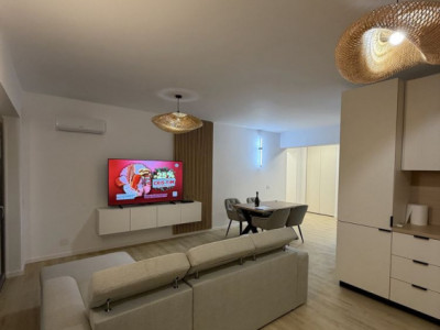 3 camere Prima Vista, prima inchiriere, 80 mp, parcare inclusa