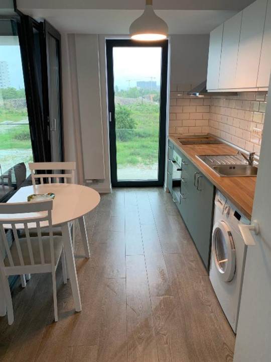 apartament decomandat de inchiriat cu 2 camere  in Pipera 