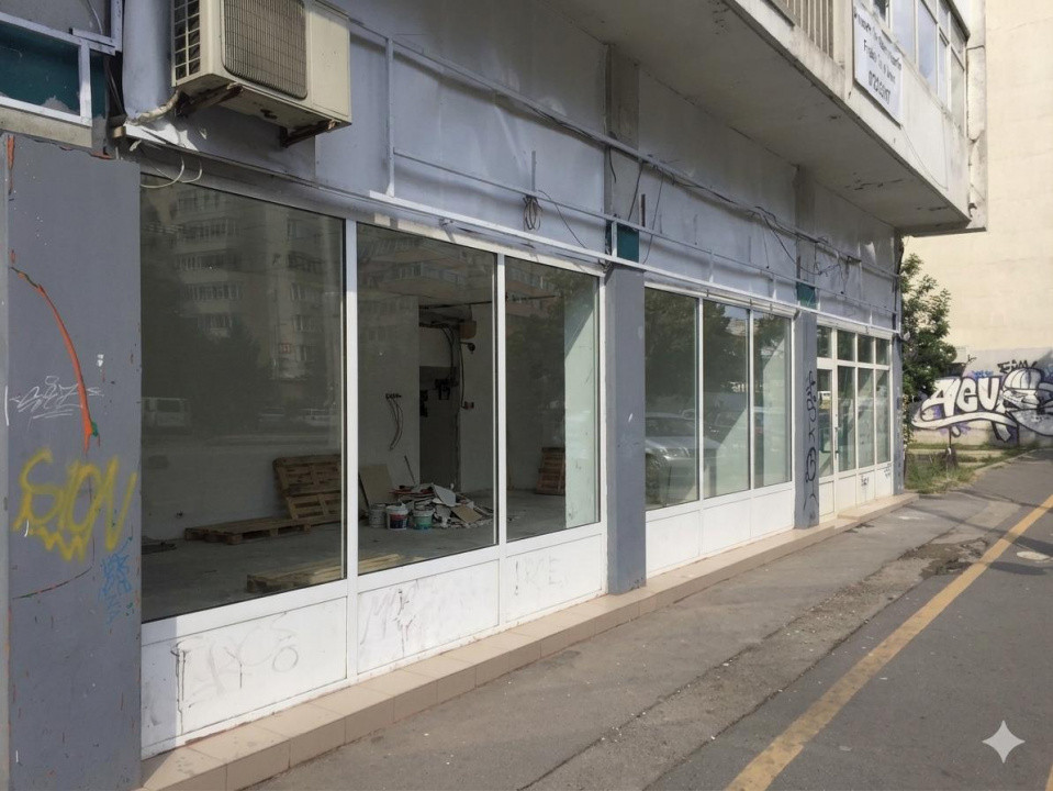 spatiu comercial  de inchiriat  in zona Stefan cel Mare 