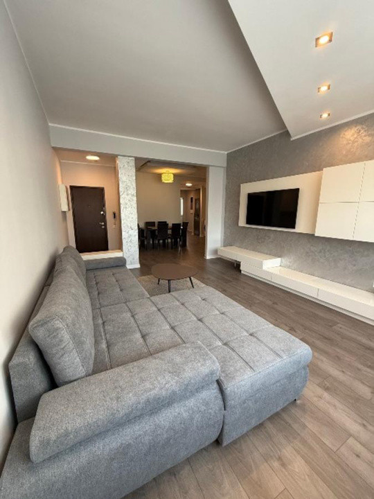 Apartament  de inchiriat cu 2 camere  in Universitate 