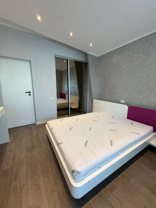 Apartament  de inchiriat cu 2 camere  in Universitate 