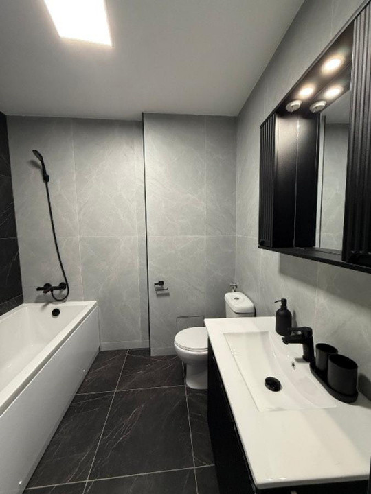 Apartament  de inchiriat cu 2 camere  in Universitate 