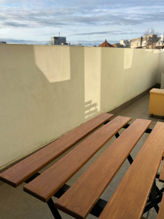 4 camere spatioase, 2 bai, 2 balcoane, Universitate