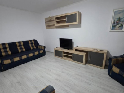 Închiriez apartament 2 camere metrou 1 decembrie